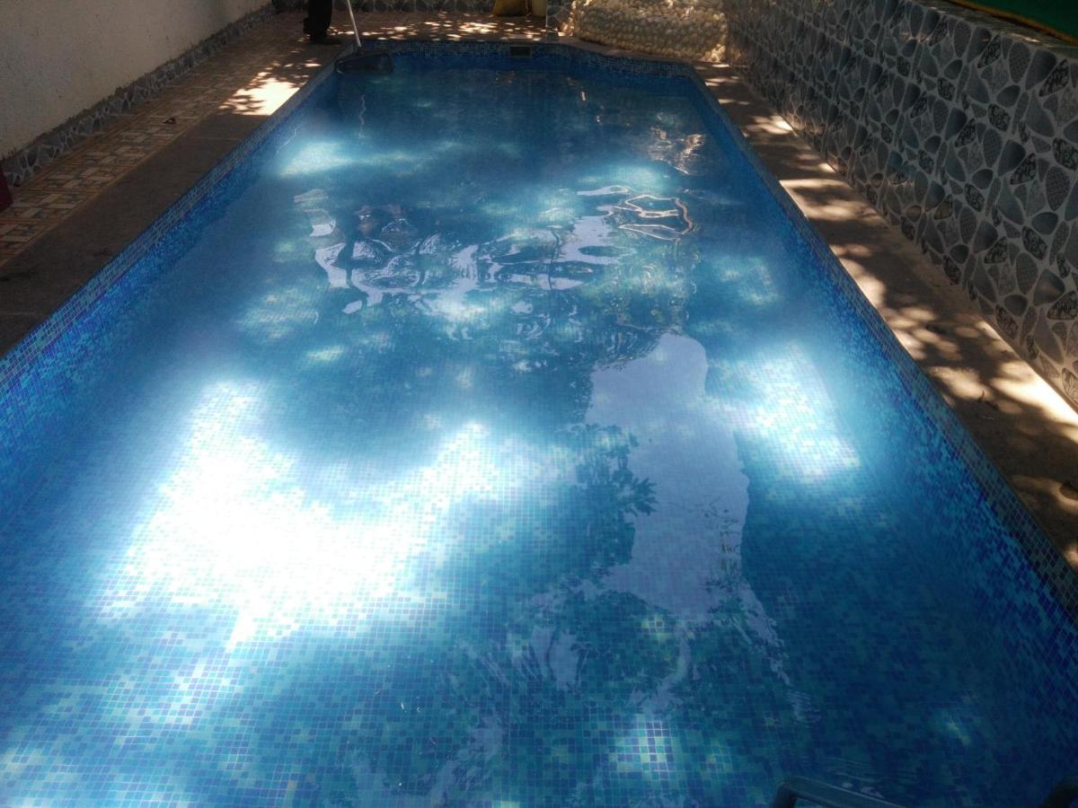 Strand Resort Lonavala Eksteriør billede
